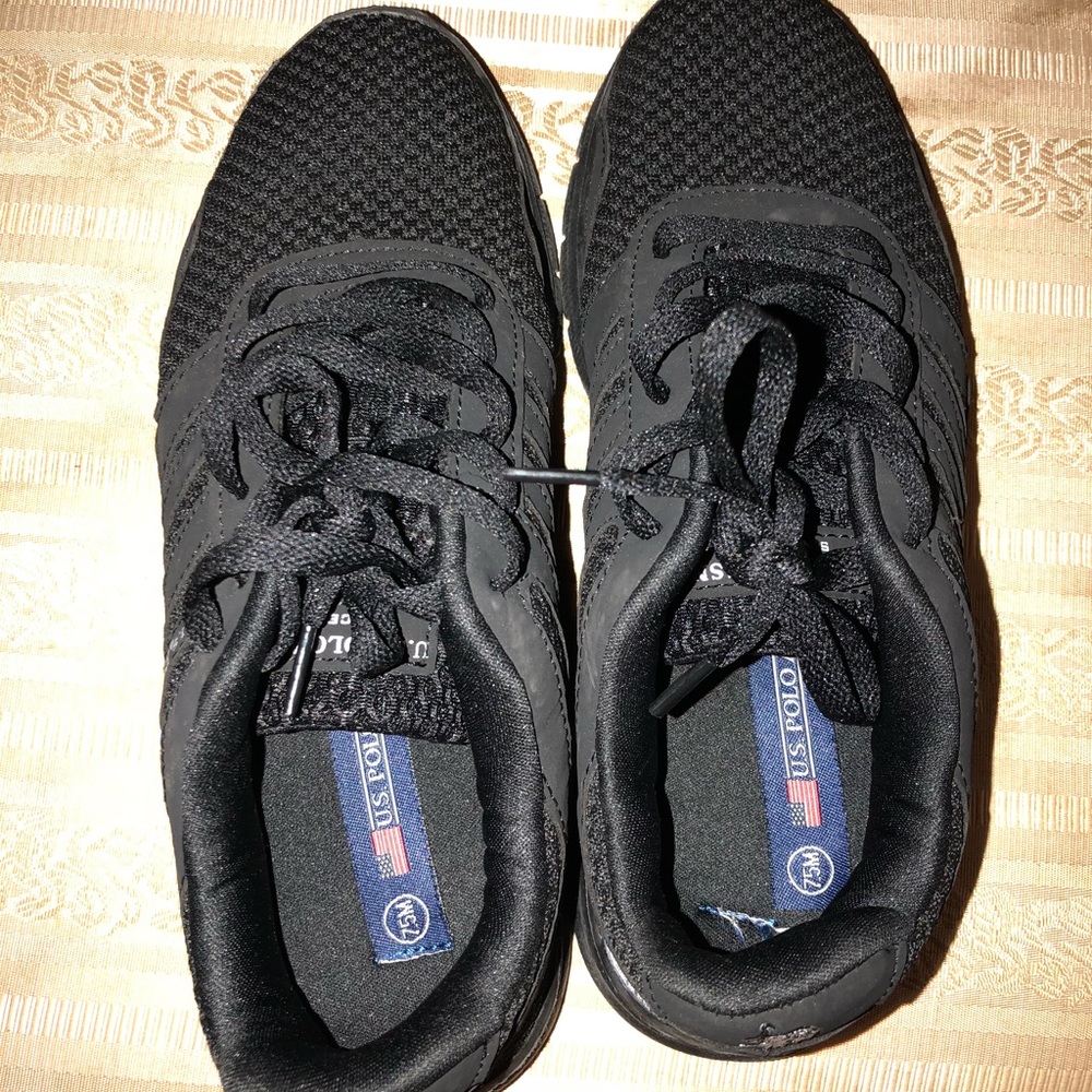 Black U.S. Polo Assn. gym shoes.